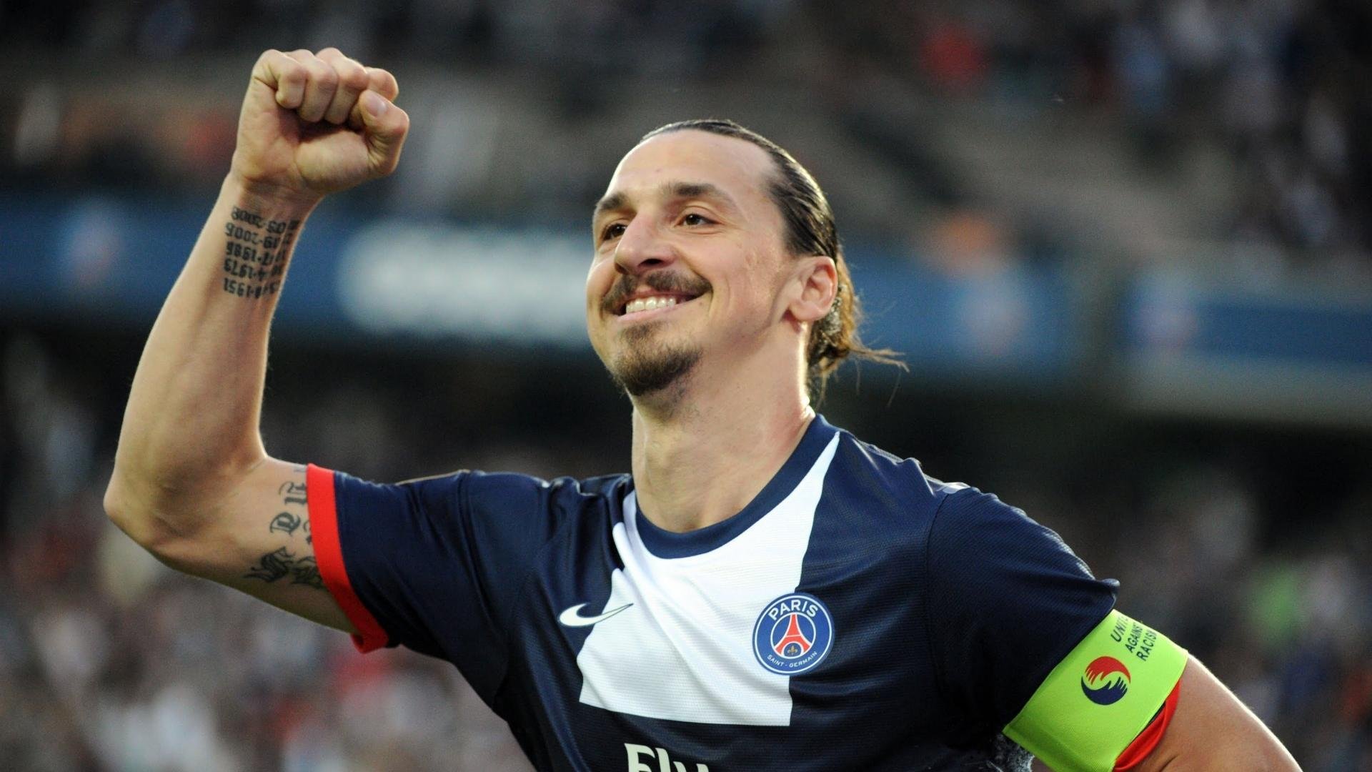 历史冠军：他们那些难忘的夺冠瞬间，历史夺冠训练